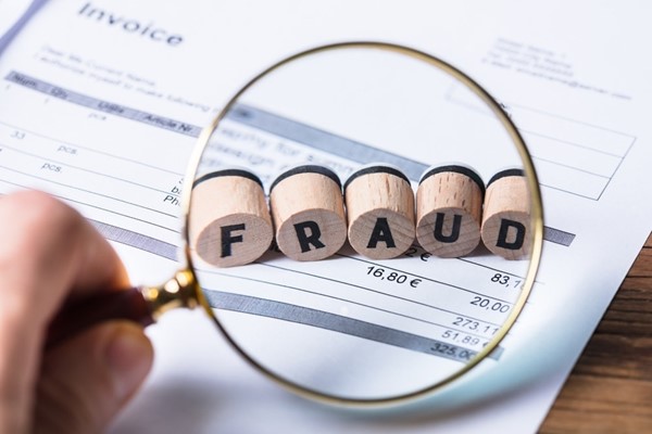 Invoice Scams: How to Detect and Prevent Invoice Fraud in Your Organization?